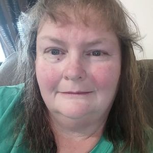 Meet your Posher, Shelly
